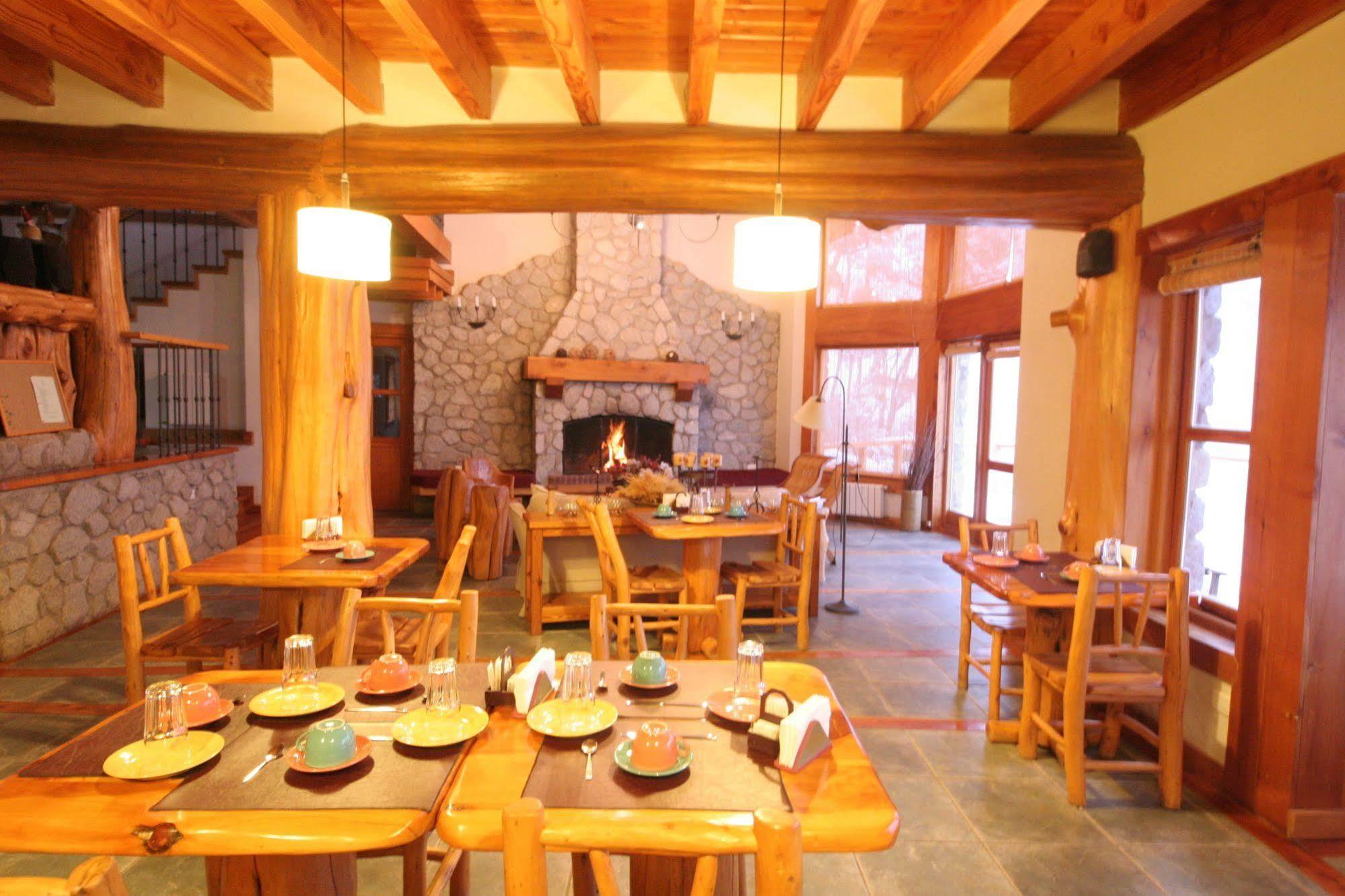 El Bosque By Dot Tradition Villa La Angostura Luaran gambar